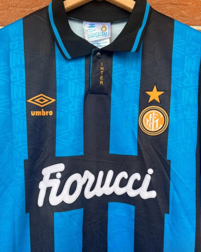 BERGKAMP DENNIS 1993-94 (Int)