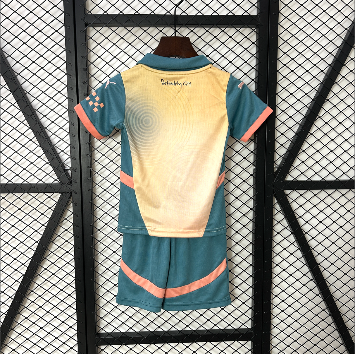 MANCHESTER CITY kid kit