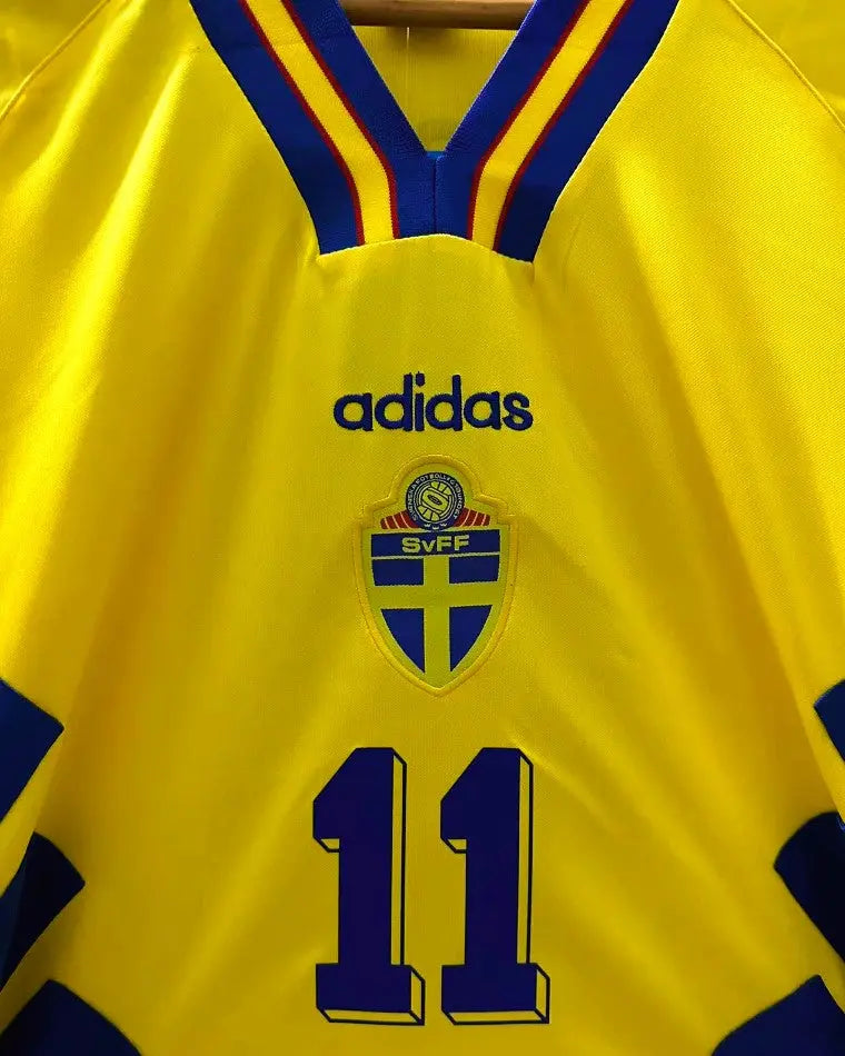 BROLIN THOMAS 1994-95 (Swe) World Football Stadium