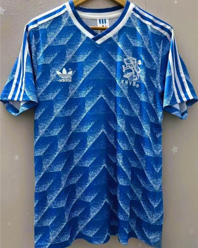 VAN BASTEN MARCO 1988-89 (Neth)