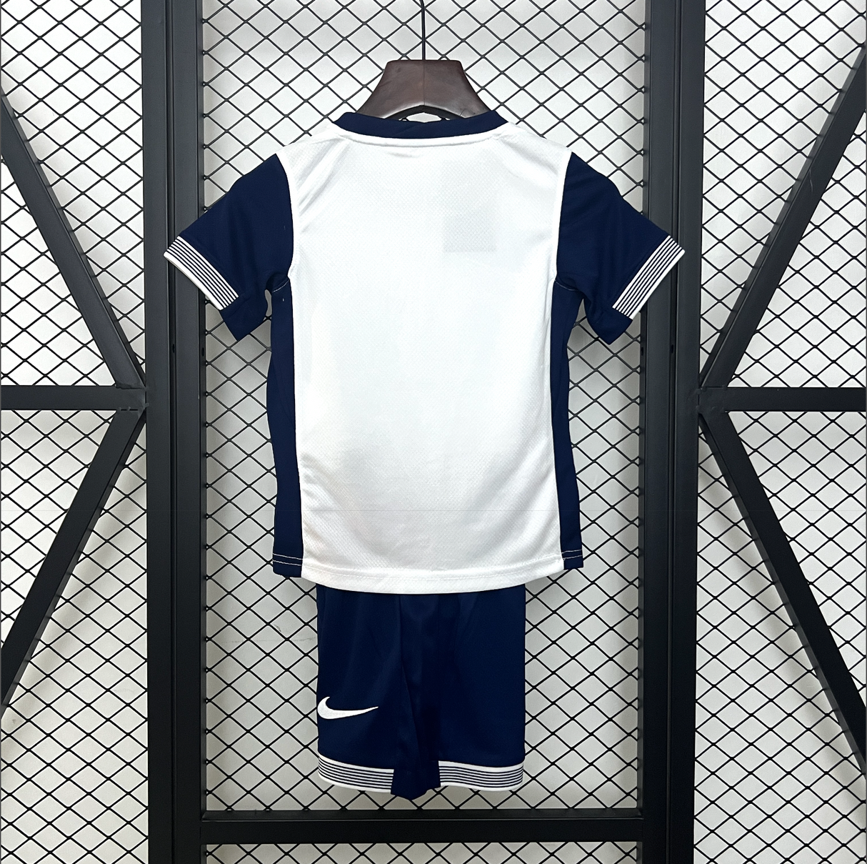 TOTTENHAM kid kit