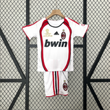 MILAN kid kit